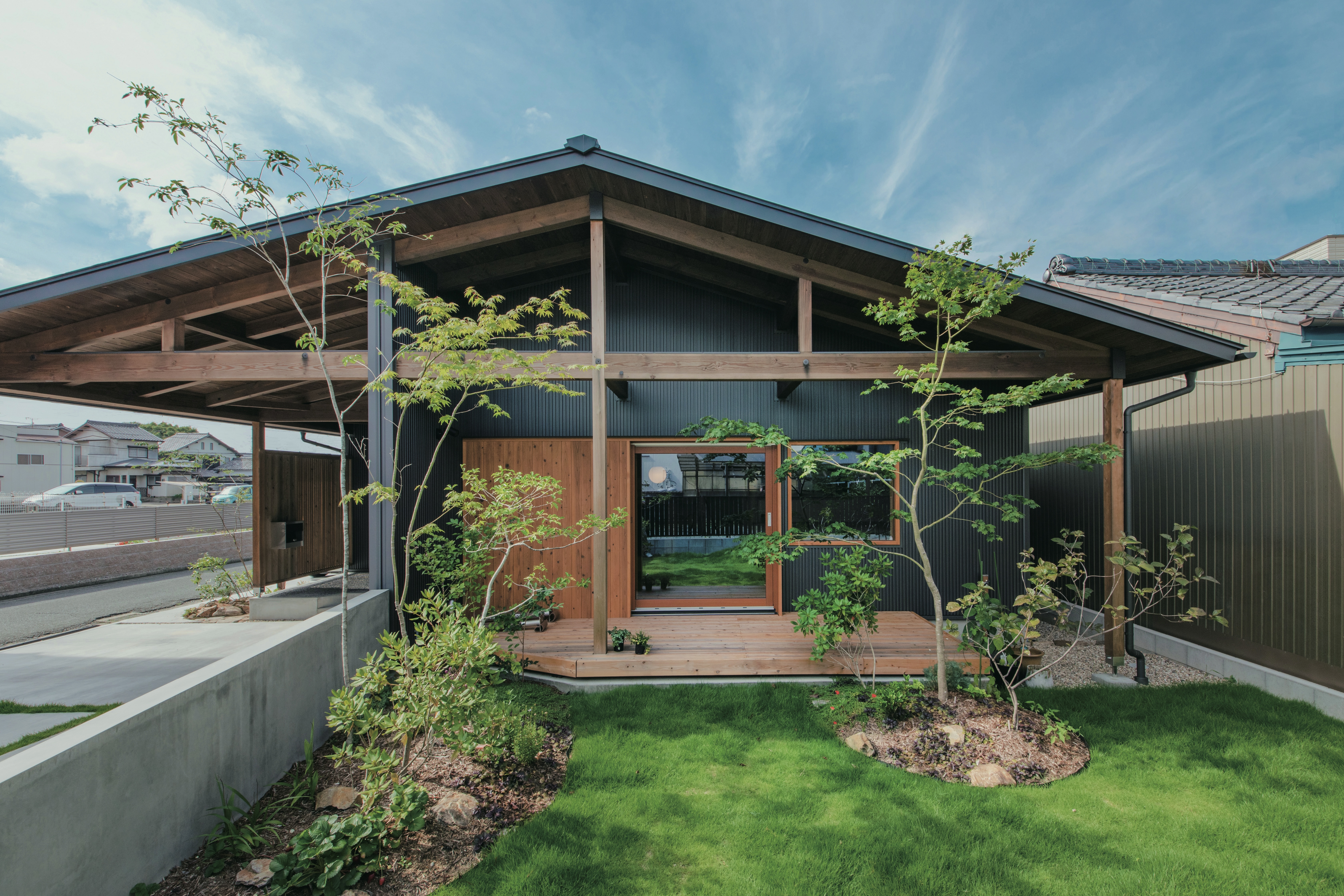 車寄せのある平屋 画像